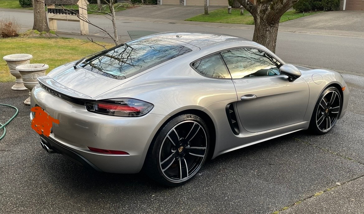 2024 Porsche 718 CAYMAN photo 3