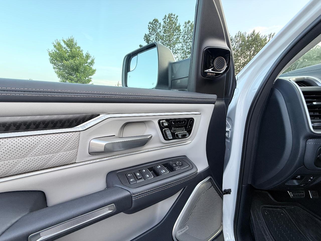 2025 RAM 1500 TUNGSTEN — миниатюра 17