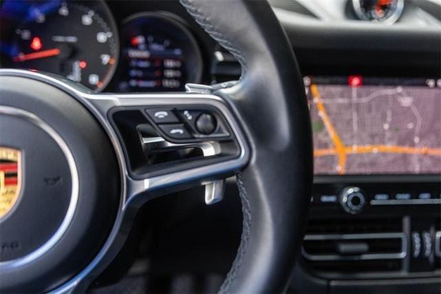 صورة 10 لـ 2021 Porsche MACAN