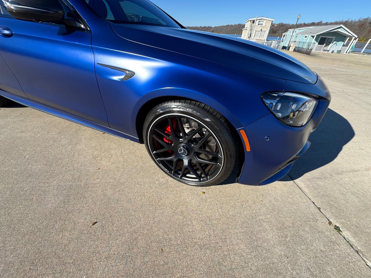 صورة 3 لـ 2021 Mercedes-BENZ AMG E 63 S 4MATIC