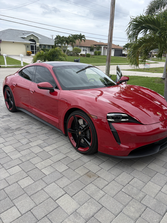 صورة مصغرة 5 لـ 2020 Porsche TAYCAN TAYCAN 4S
