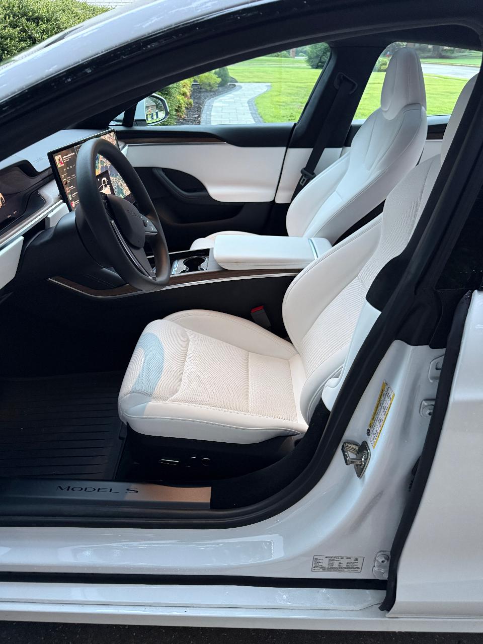 صورة 2 لـ 2024 Tesla MODEL S LONG RANGE