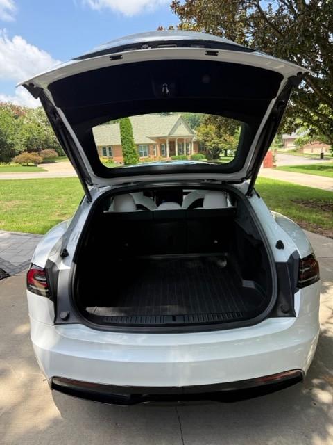 2024 Tesla MODEL S LONG RANGE 缩略图 18
