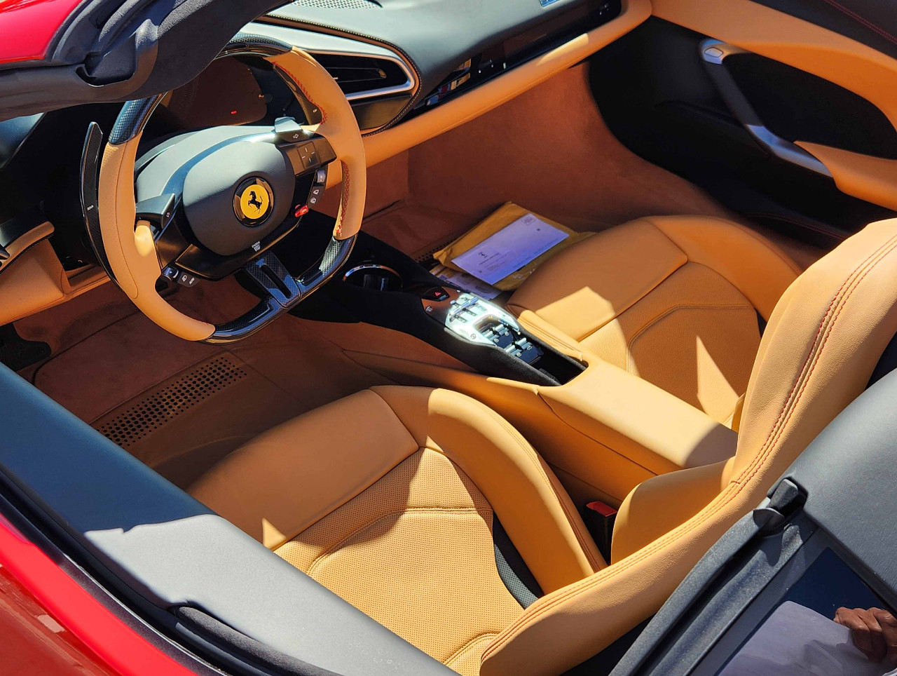 صورة مصغرة 13 لـ 2024 Ferrari 296 GTS BASE