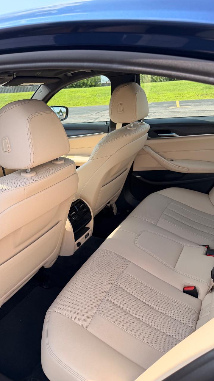 صورة مصغرة 12 لـ 2022 BMW 540 I XDRIVE