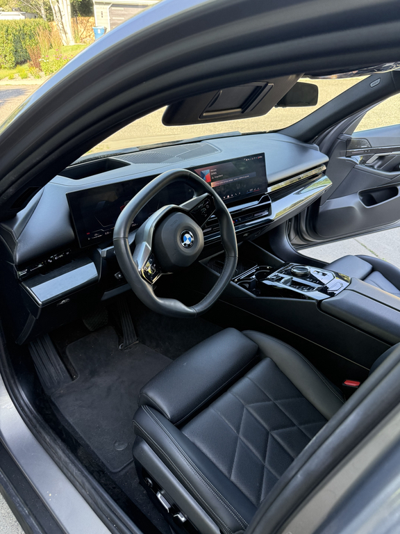 صورة مصغرة 4 لـ 2024 BMW 530 I XDRIVE
