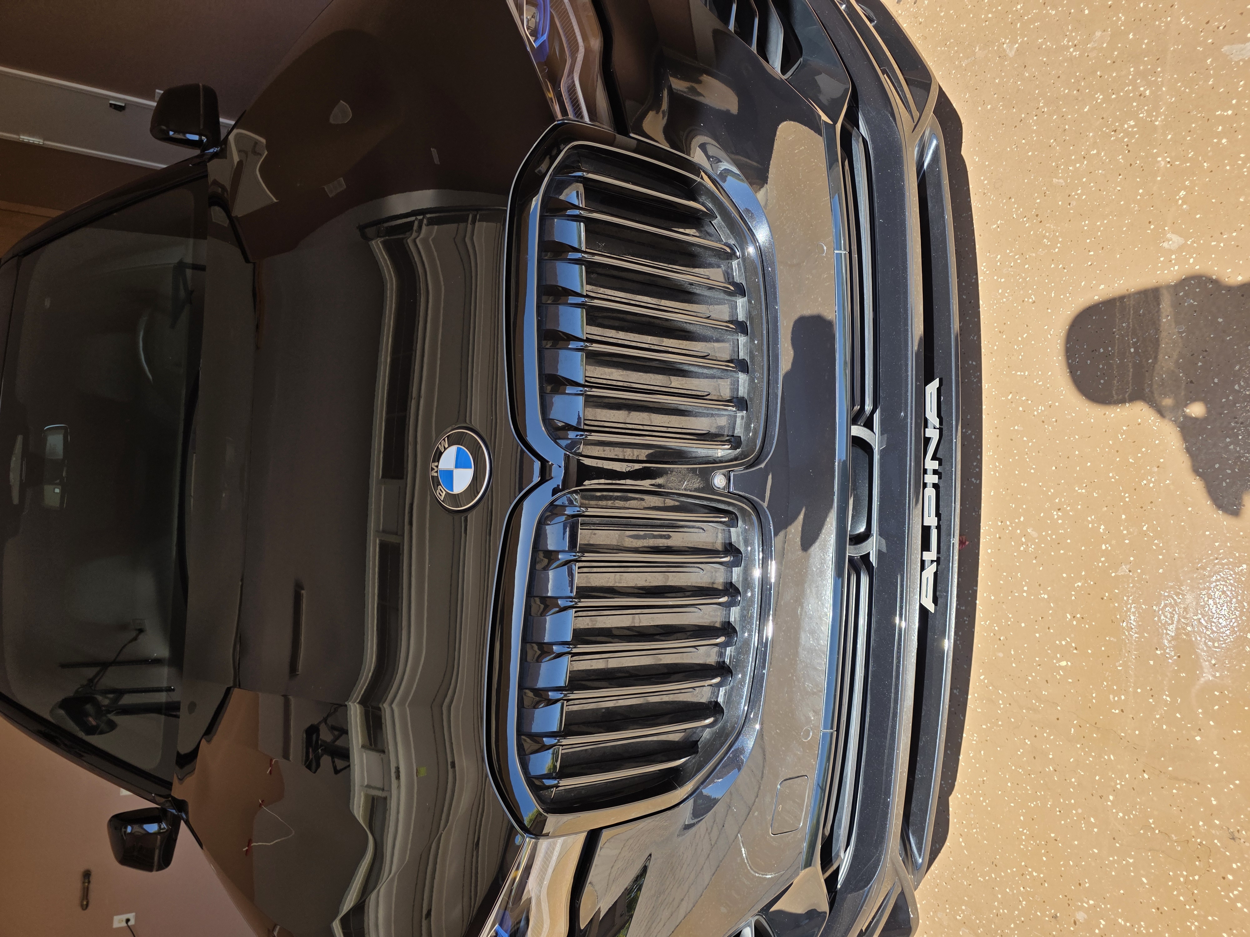 صورة 1 لـ 2021 BMW ALPINA XB7 BASE