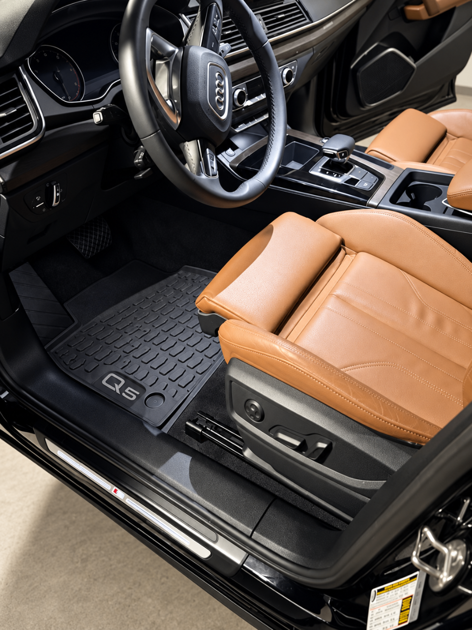 صورة 8 لـ 2024 AUDI Q5 45 S LINE PREMIUM