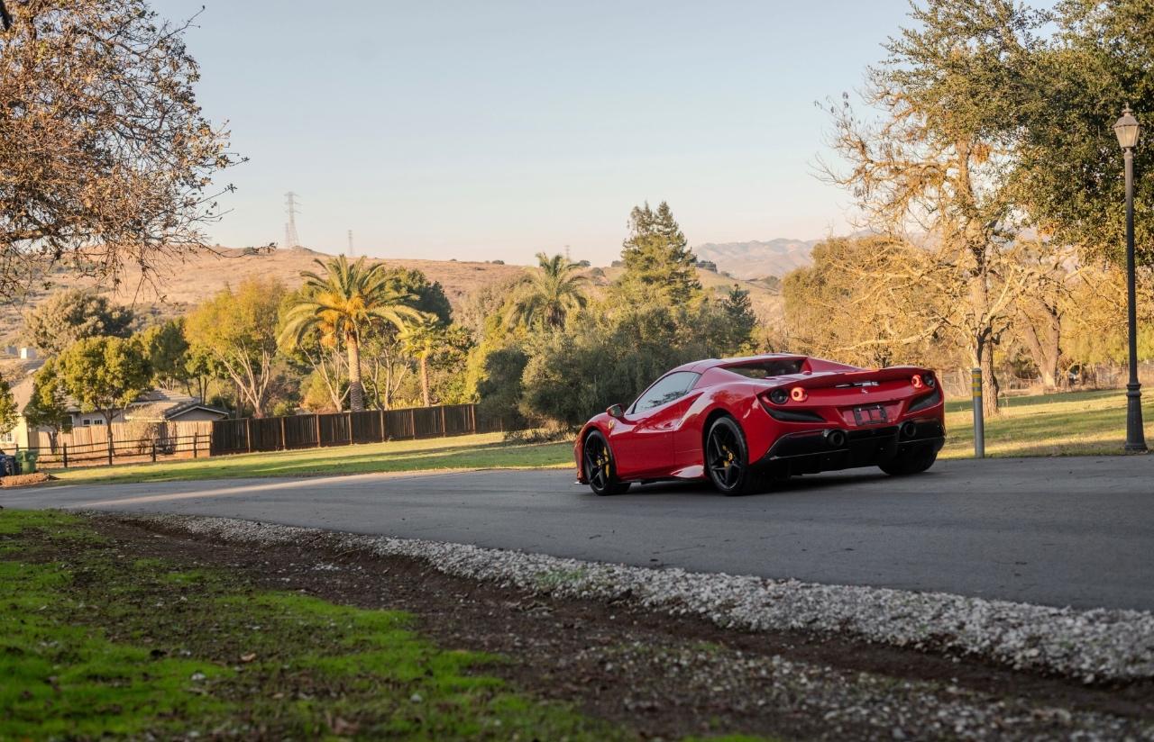 صورة 8 لـ 2023 Ferrari F8 SPIDER BASE