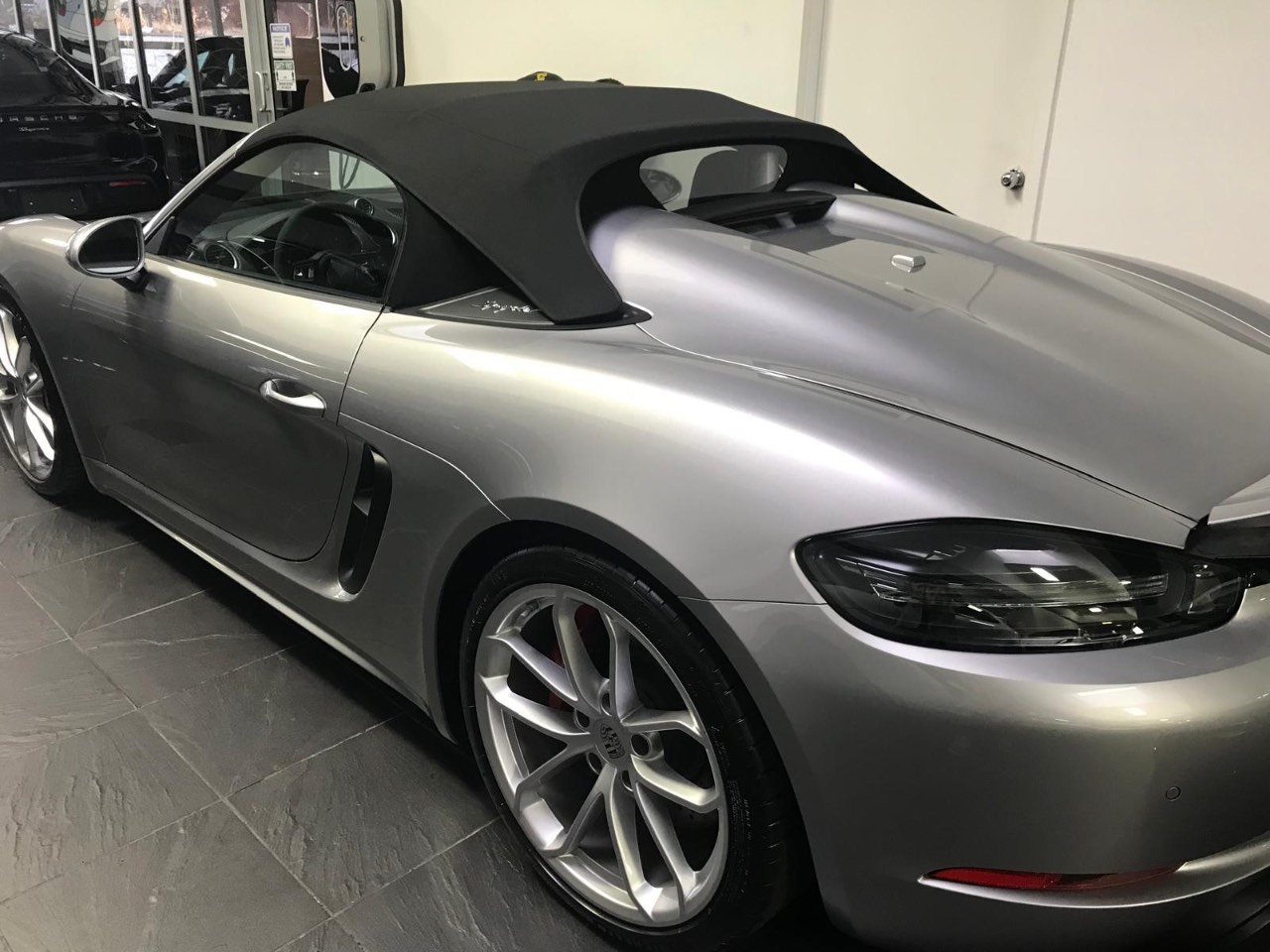 2022 Porsche 718 SPYDER — фото 3