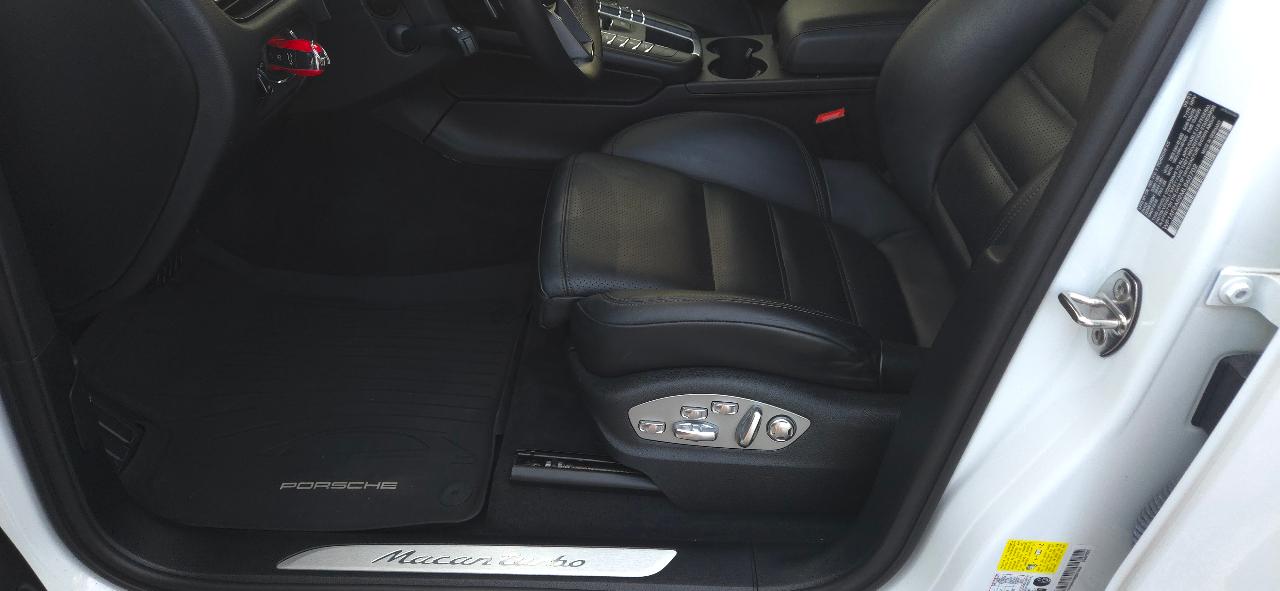 صورة 12 لـ 2021 Porsche MACAN MACAN TURBO