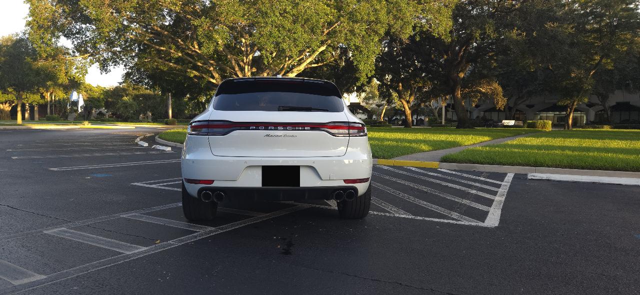 صورة 7 لـ 2021 Porsche MACAN MACAN TURBO