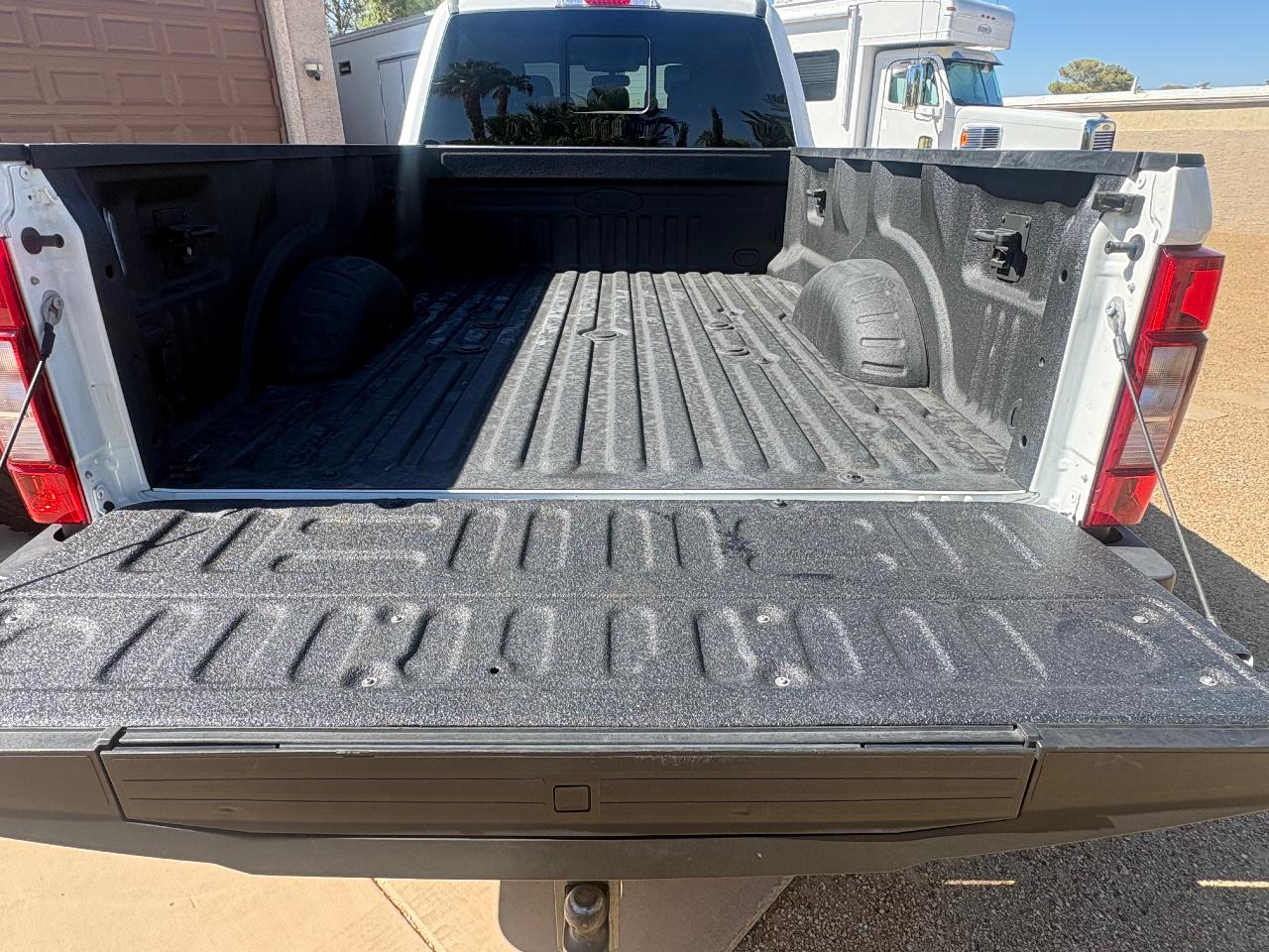 2020 FORD F-450 LARIAT thumbnail 12