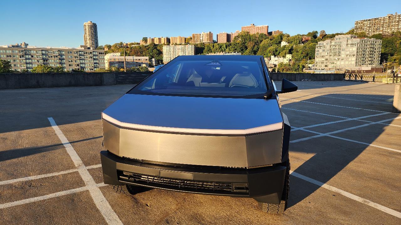2024 Tesla CYBERTRUCK AWD 照片 3