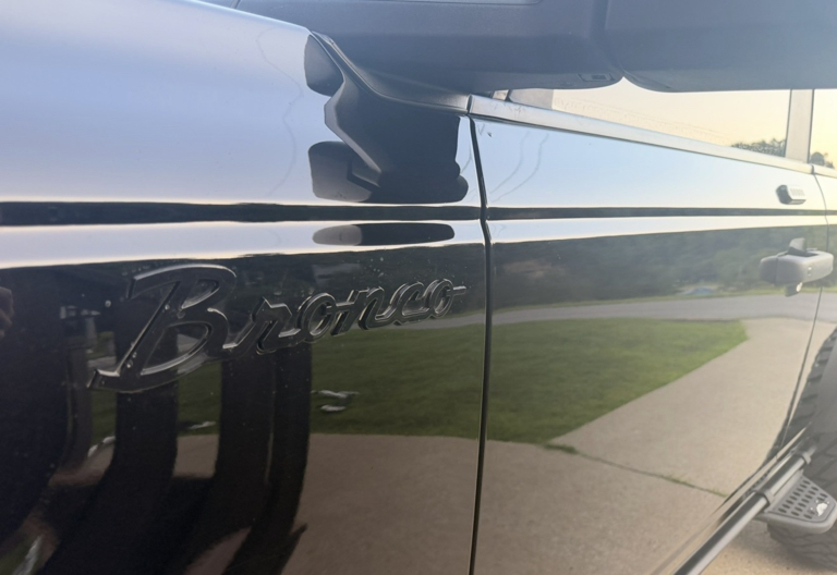 صورة 3 لـ 2023 FORD BRONCO BLACK DIAMOND