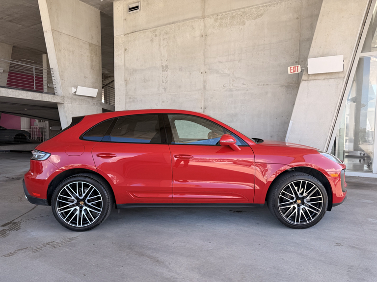 2023 Porsche MACAN 照片 2