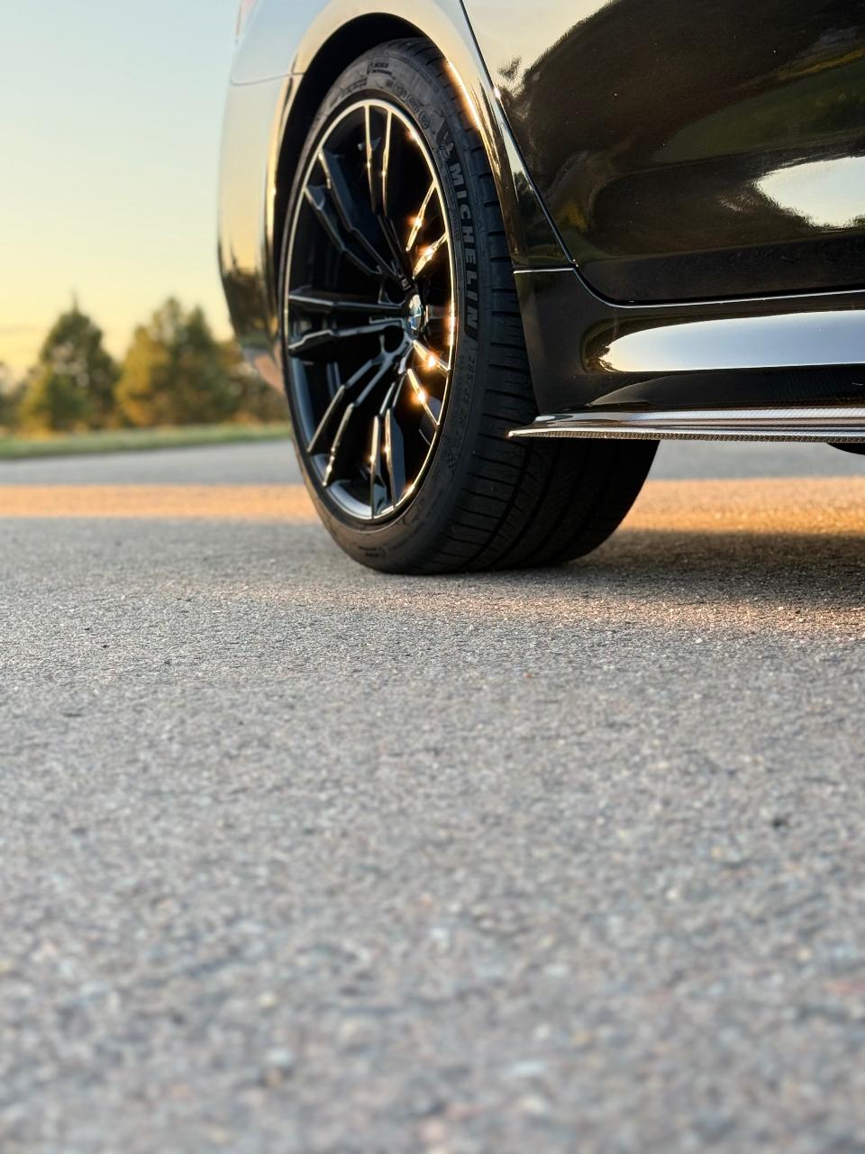 صورة 9 لـ 2022 BMW M5 BASE