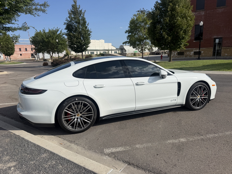 صورة 4 لـ 2020 Porsche PANAMERA PANAMERA GTS