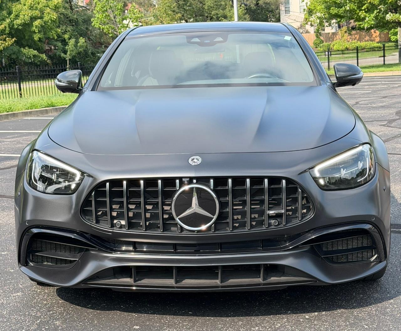 صورة 3 لـ 2023 Mercedes-BENZ AMG E 63 S 4MATIC