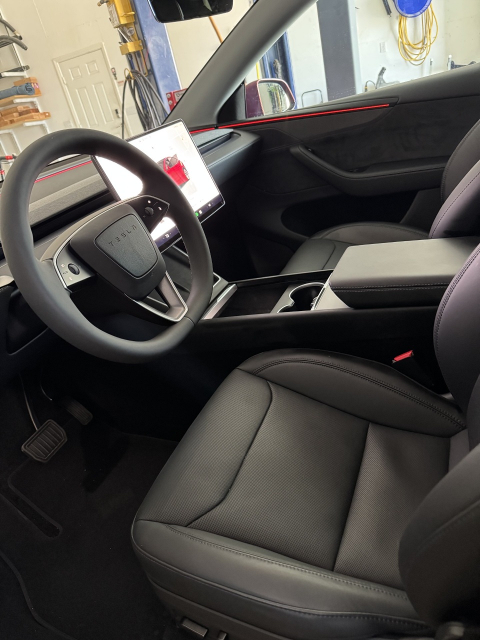 2026 Tesla MODEL Y PREMIUM RWD — миниатюра 6