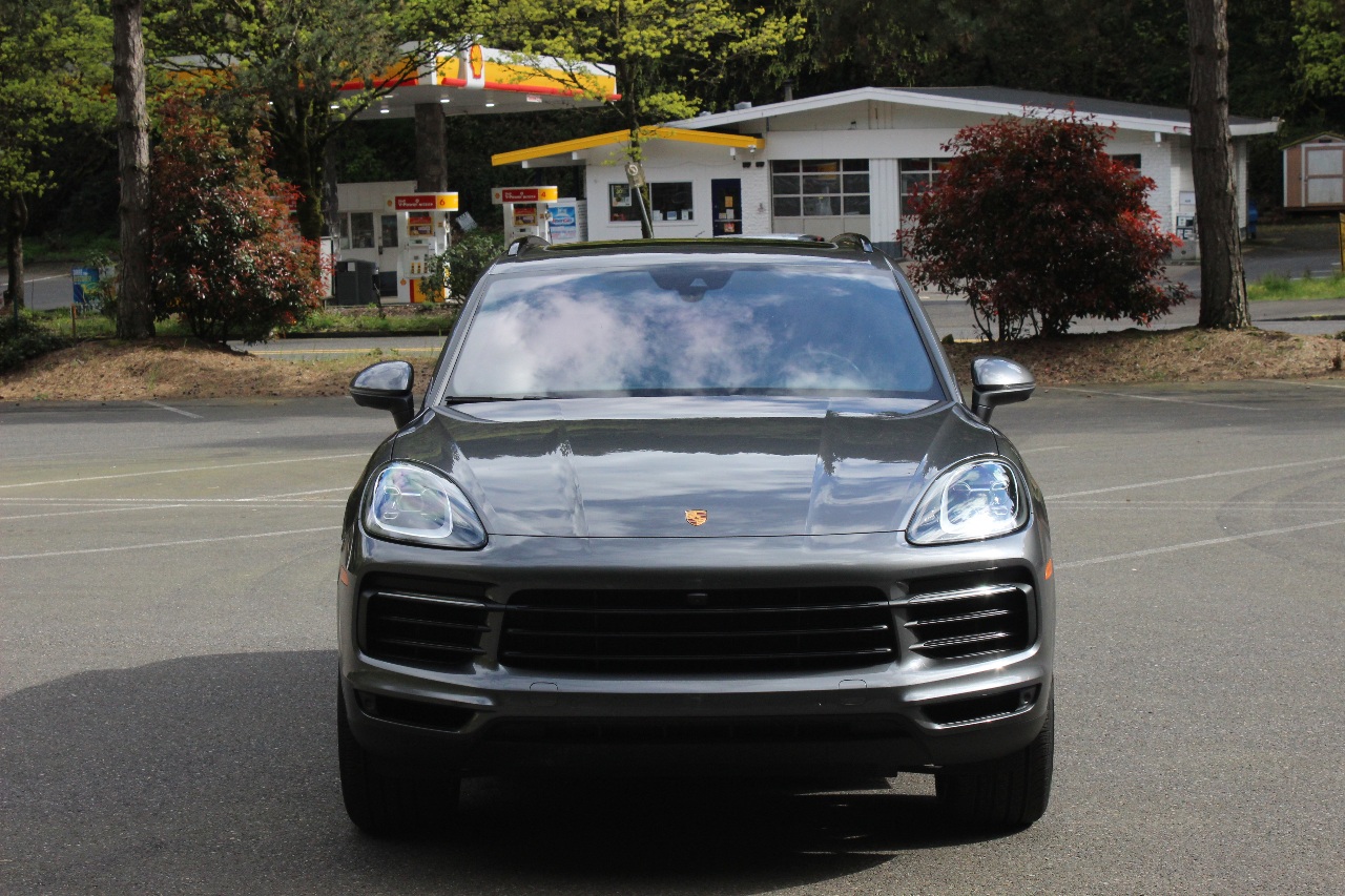 PORSCHE CAYENNE - 1