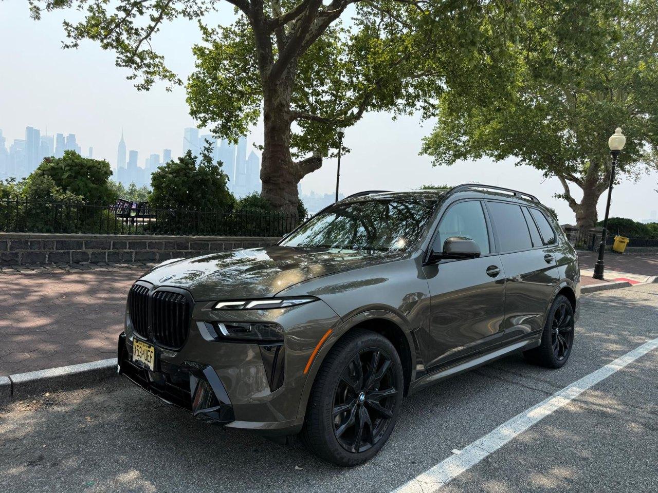 2025 BMW X7 XDRIVE40I thumbnail 16