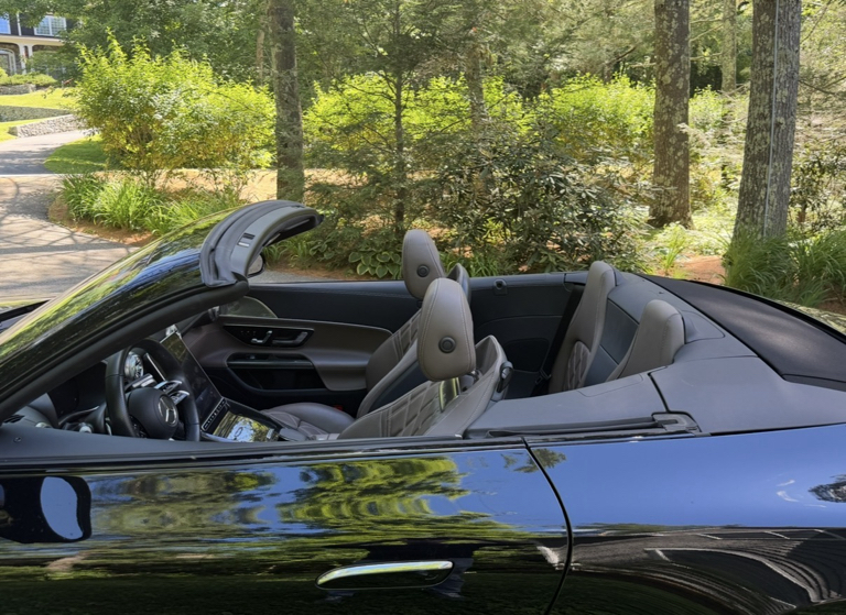 صورة 7 لـ 2023 Mercedes-BENZ AMG SL 55 BASE