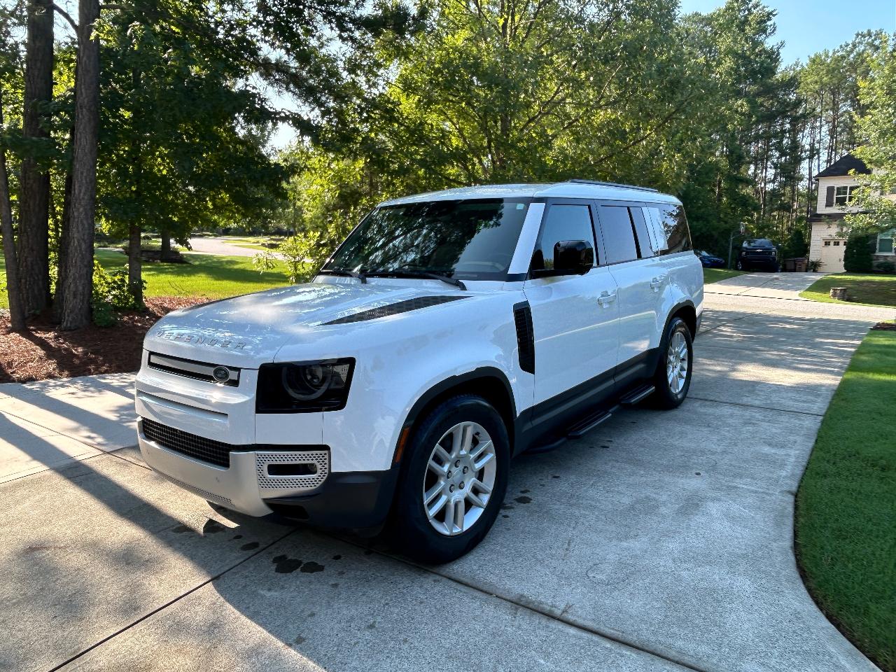 2025 LAND Rover DEFENDER 130 P300 S — фото 1