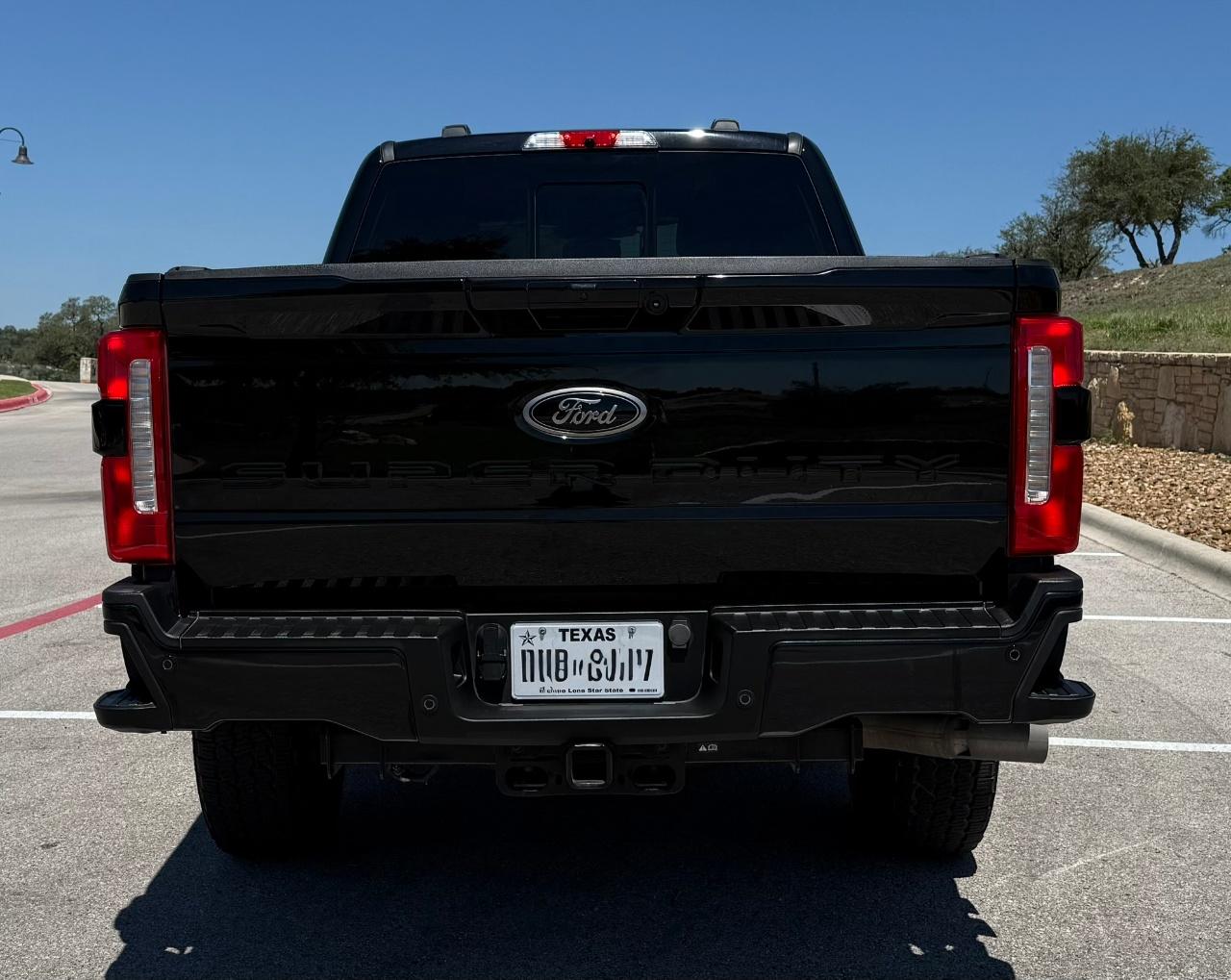 2023 FORD F-250 LIMITED — фото 8