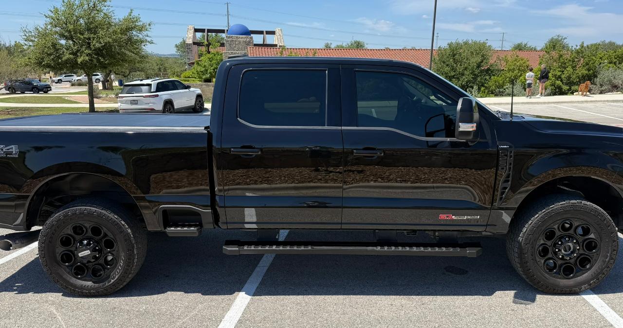 2023 FORD F-250 LIMITED — фото 6