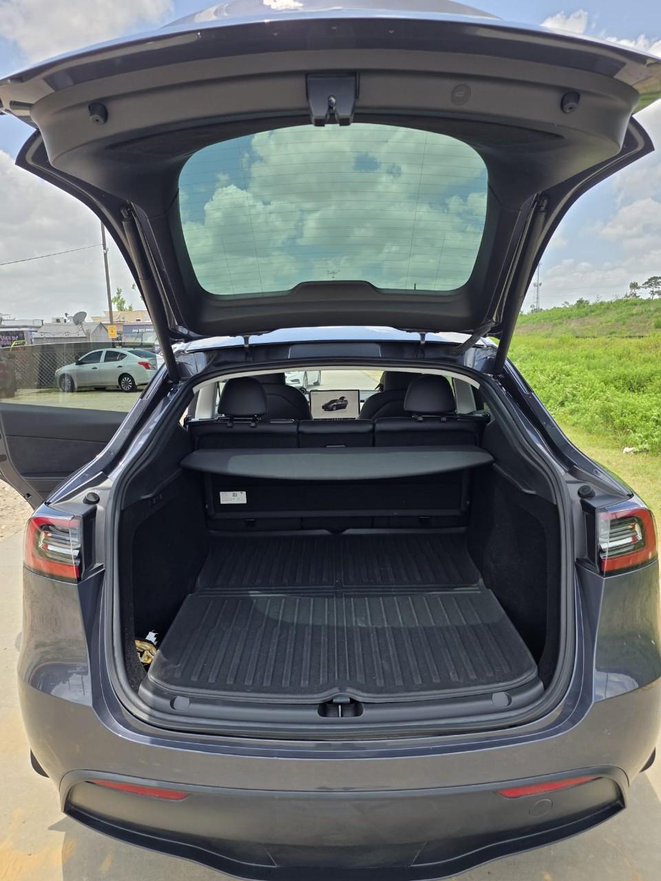 2023 Tesla MODEL Y LONG RANGE 缩略图 11