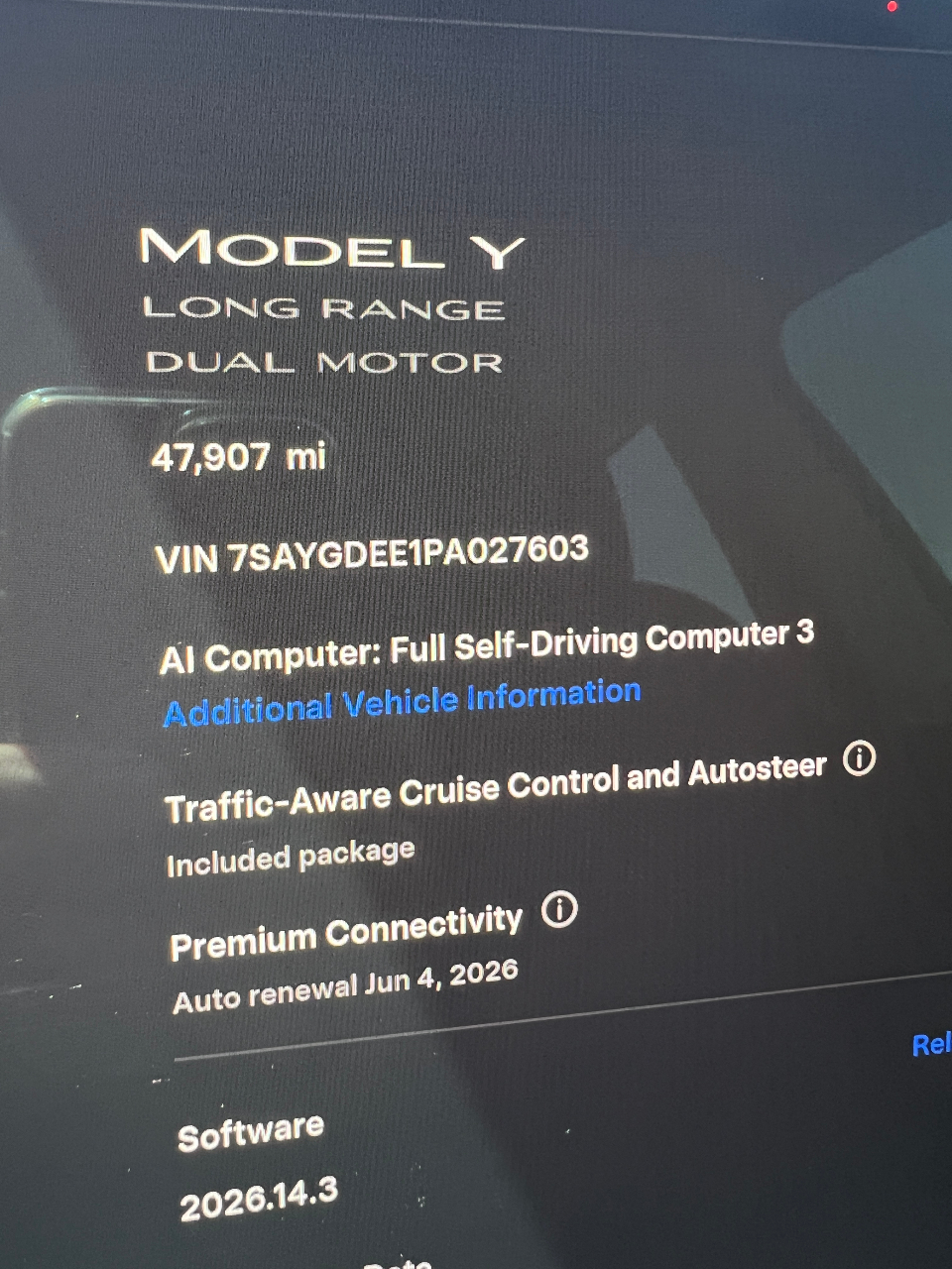 TESLA MODEL Y LONG RANGE - 5