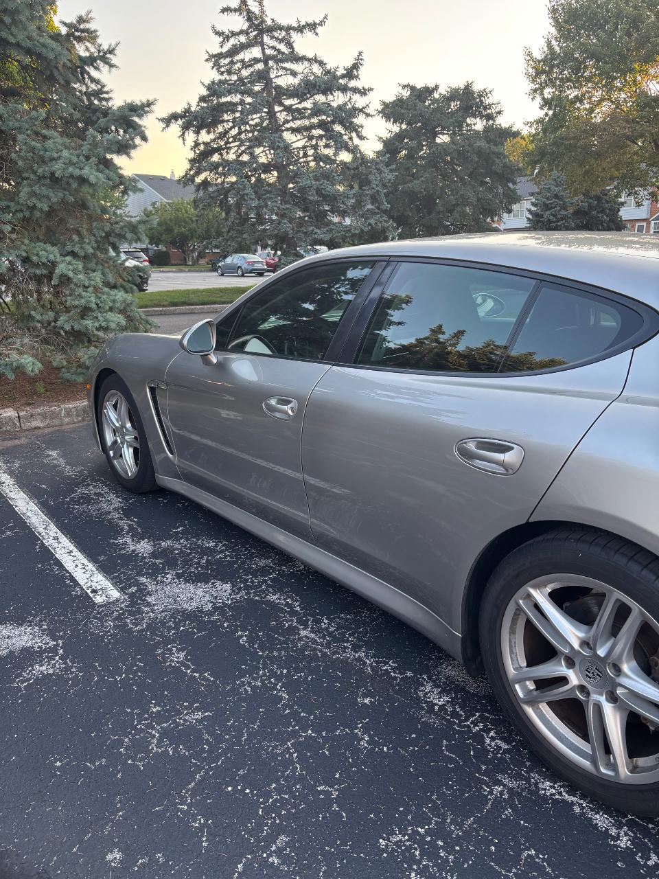 Porsche Panamera main image