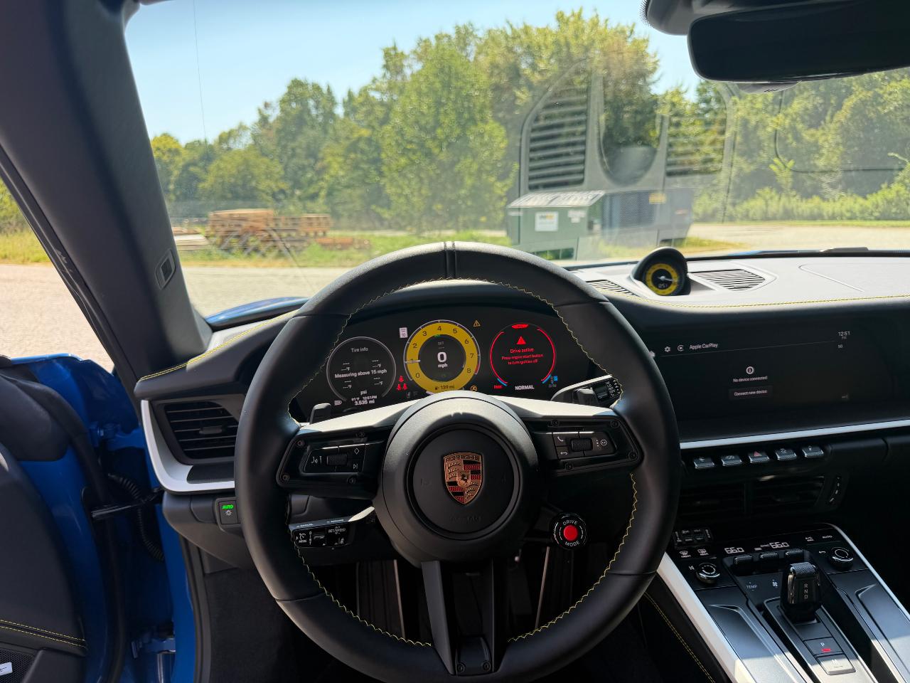 صورة 12 لـ 2026 Porsche 911 TARGA 4 GTS