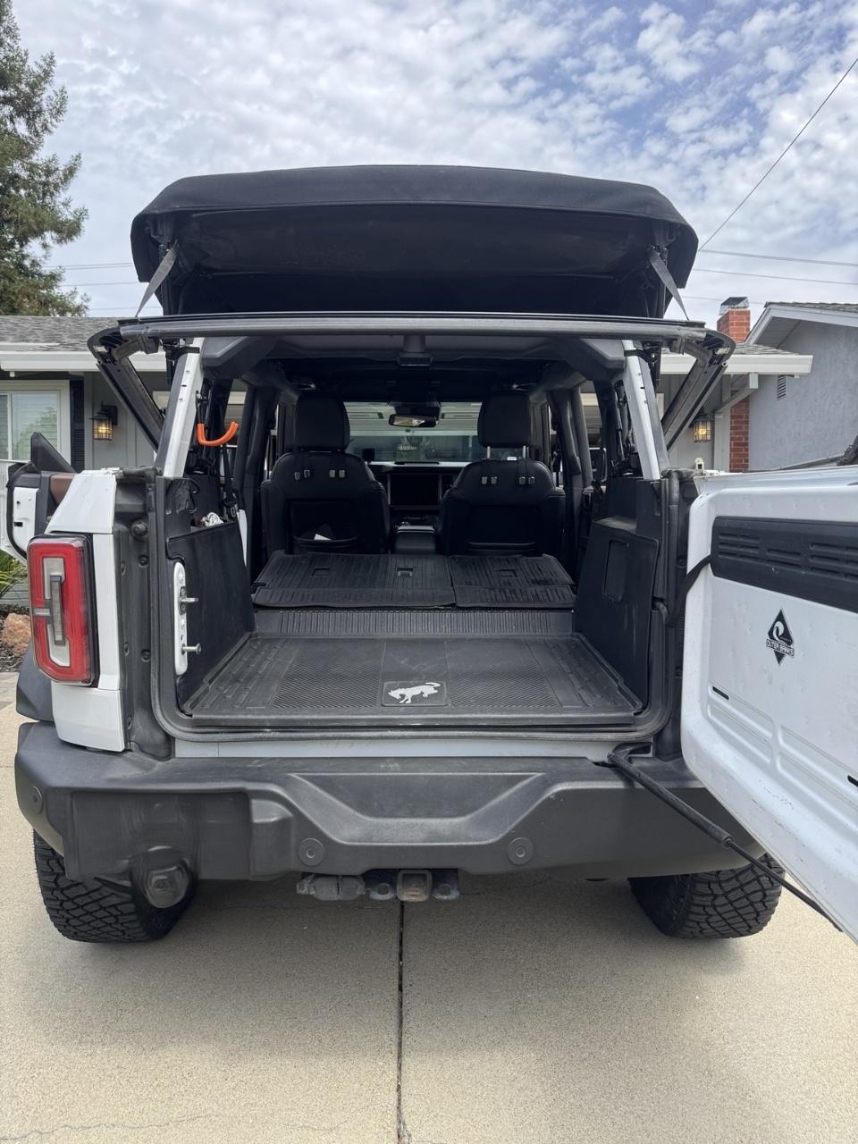 صورة 17 لـ 2021 FORD BRONCO OUTER BANKS