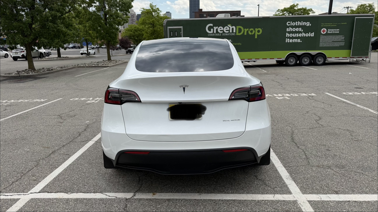 TESLA MODEL Y LONG RANGE - 6