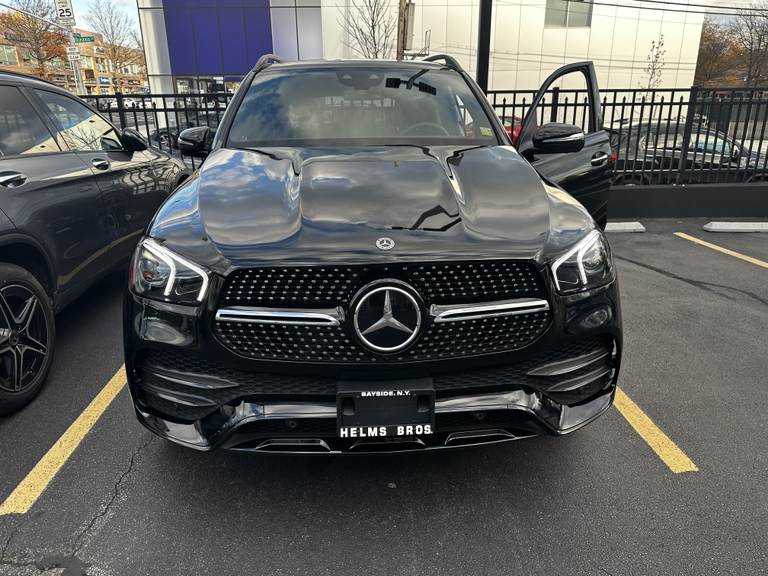 صورة 2 لـ 2022 Mercedes-BENZ GLE