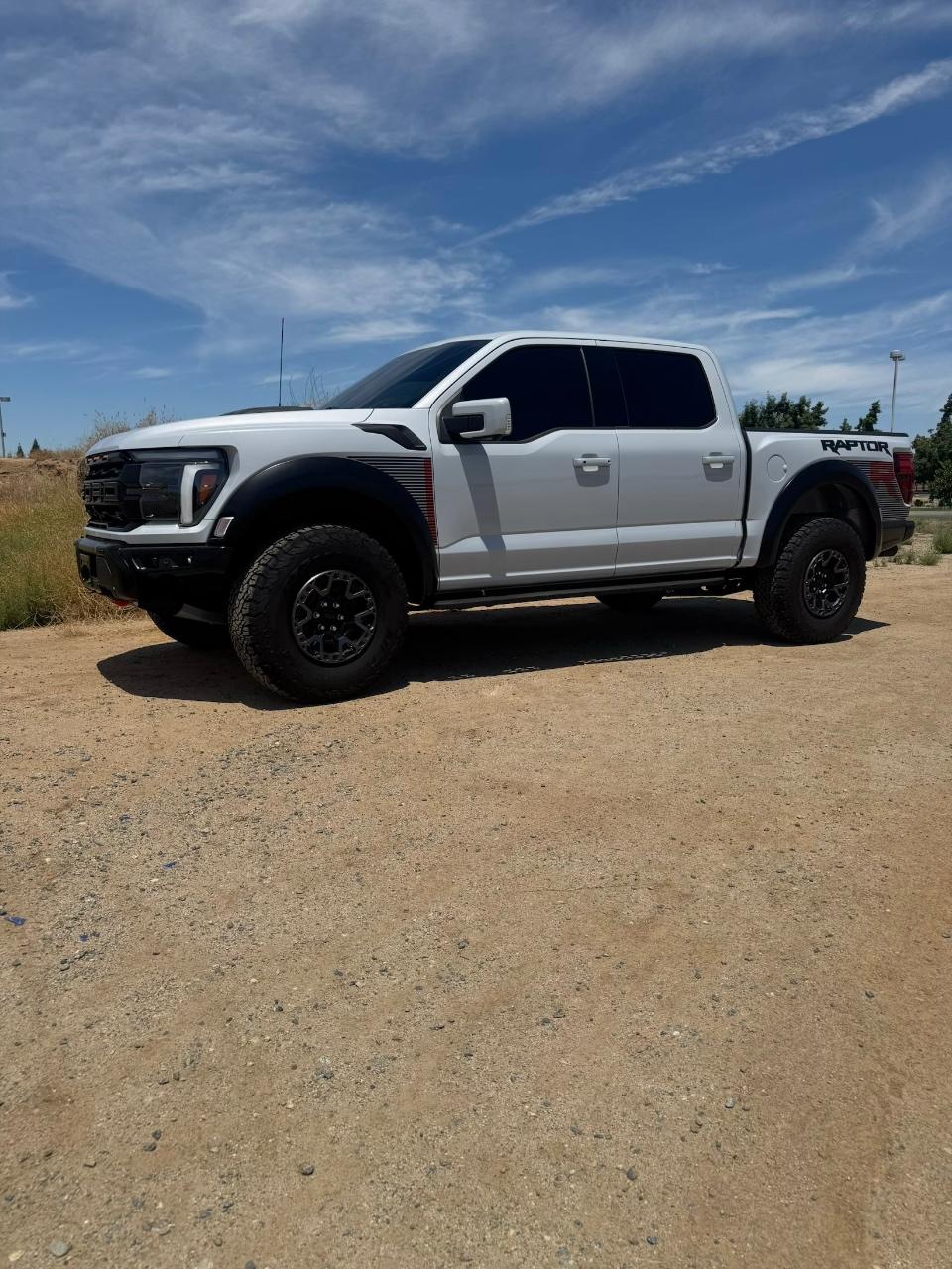 صورة 7 لـ 2025 FORD F-150 RAPTOR