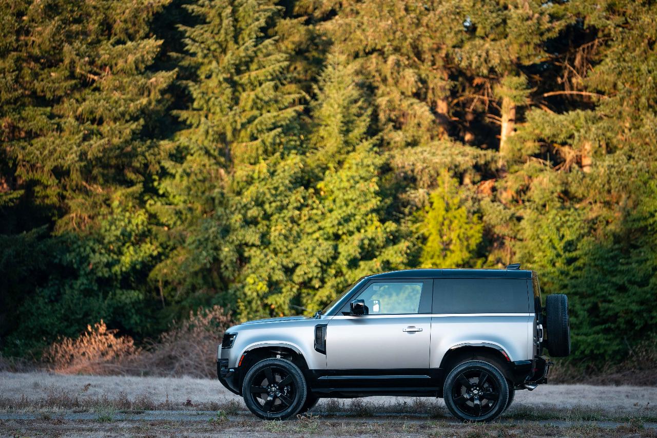 صورة 1 لـ 2023 LAND Rover DEFENDER V8