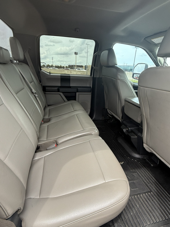 FORD F-150 XL - 4