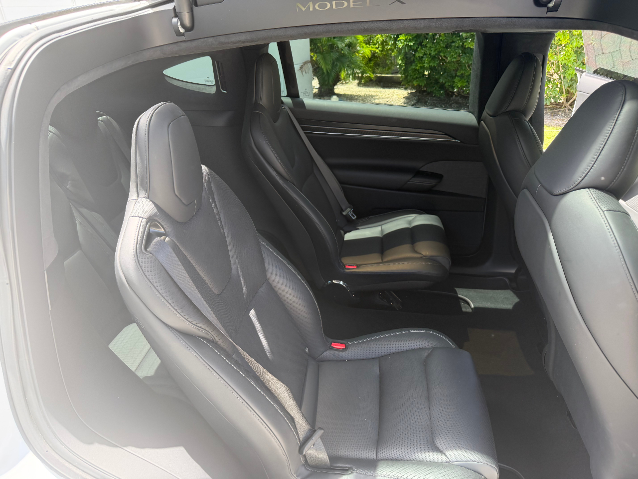 TESLA MODEL X PLAID - 5