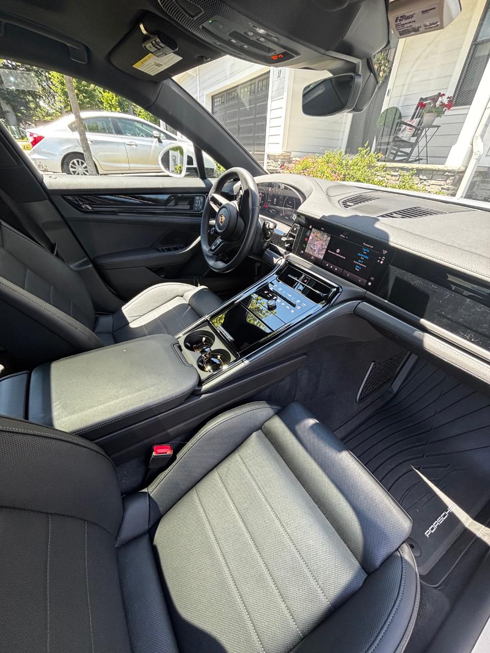 صورة 7 لـ 2025 Porsche PANAMERA PANAMERA 4