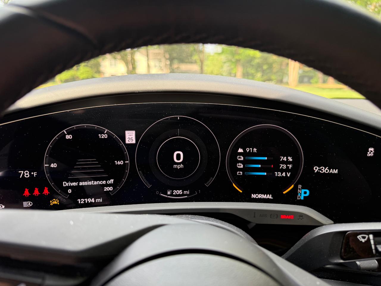 2021 Porsche TAYCAN — миниатюра 11