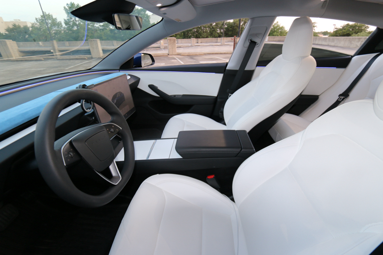 صورة مصغرة 16 لـ 2025 Tesla MODEL 3 LONG RANGE RWD