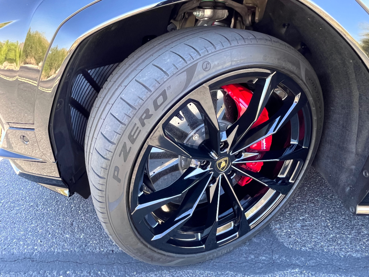 صورة مصغرة 12 لـ 2024 Lamborghini URUS S