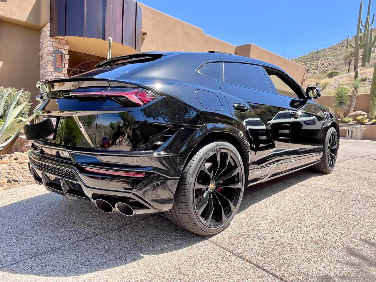 صورة مصغرة 9 لـ 2024 Lamborghini URUS S