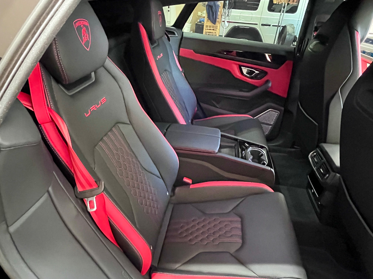 صورة مصغرة 22 لـ 2024 Lamborghini URUS S