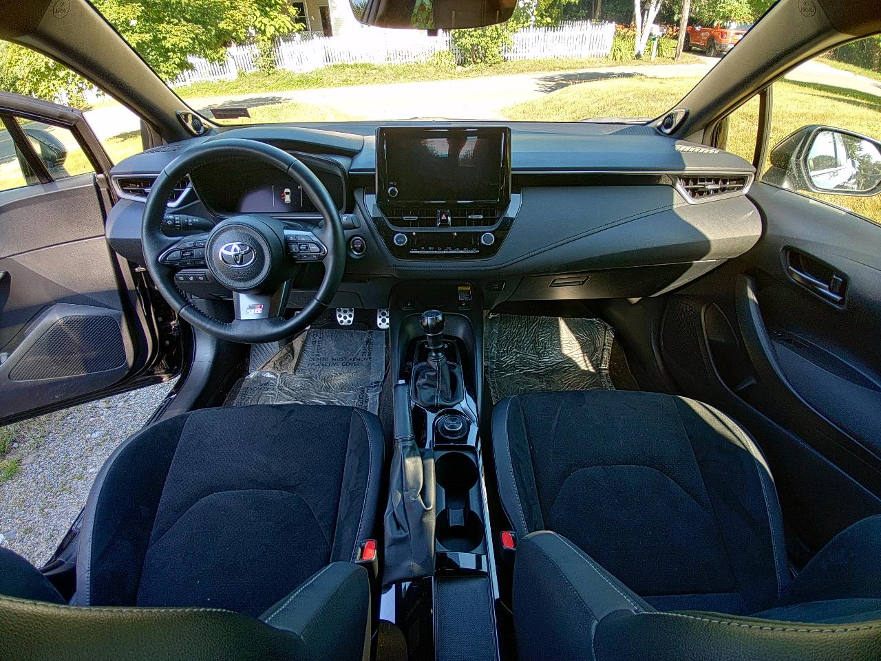 2024 Toyota GR COROLLA PREMIUM — фото 7