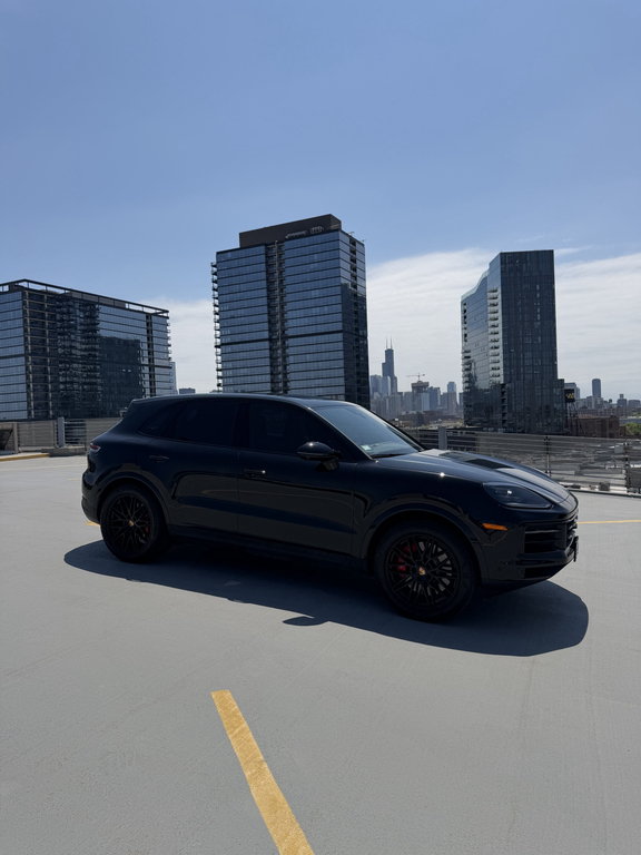 صورة 1 لـ 2024 Porsche CAYENNE CAYENNE S