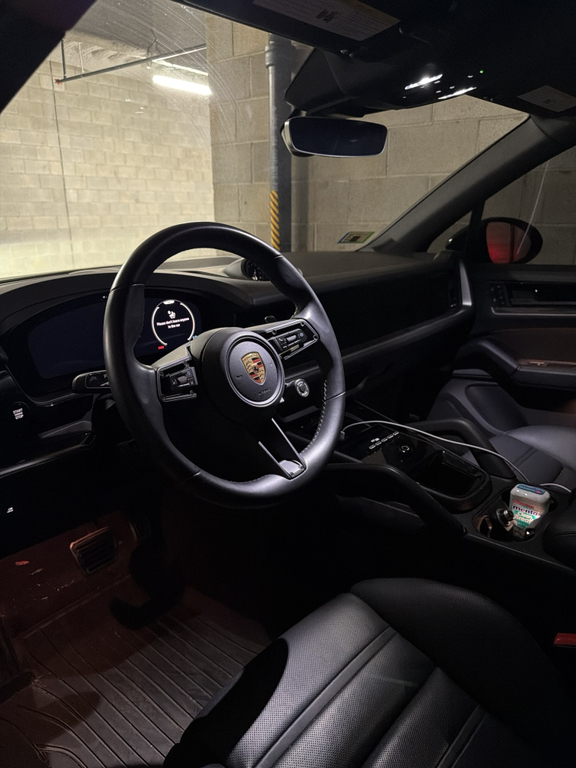 صورة 7 لـ 2024 Porsche CAYENNE CAYENNE S